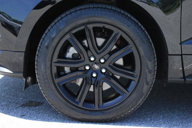 Certified 2023 Ford Edge ST-Line AWD/4WD image 9