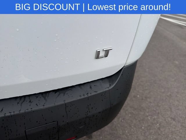 Used 2023 Chevrolet Traverse LT AWD/4WD image 11