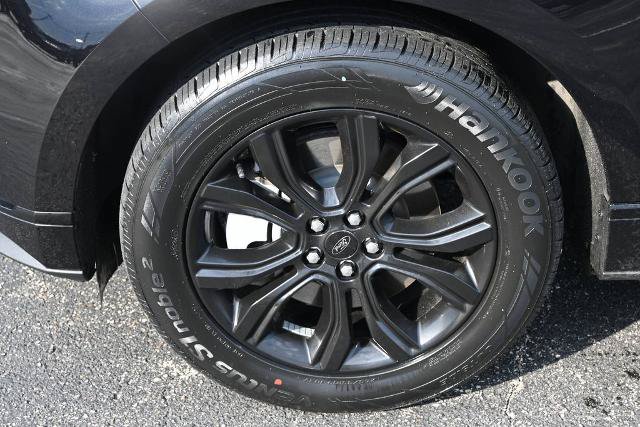 Certified 2023 Ford Edge SE w/ Black Appearance Package AWD/4WD image 13
