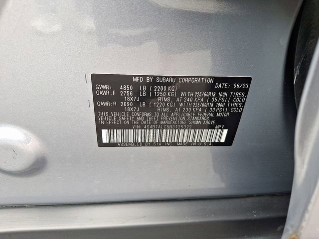 Used 2024 Subaru Outback Onyx Edition AWD/4WD image 28