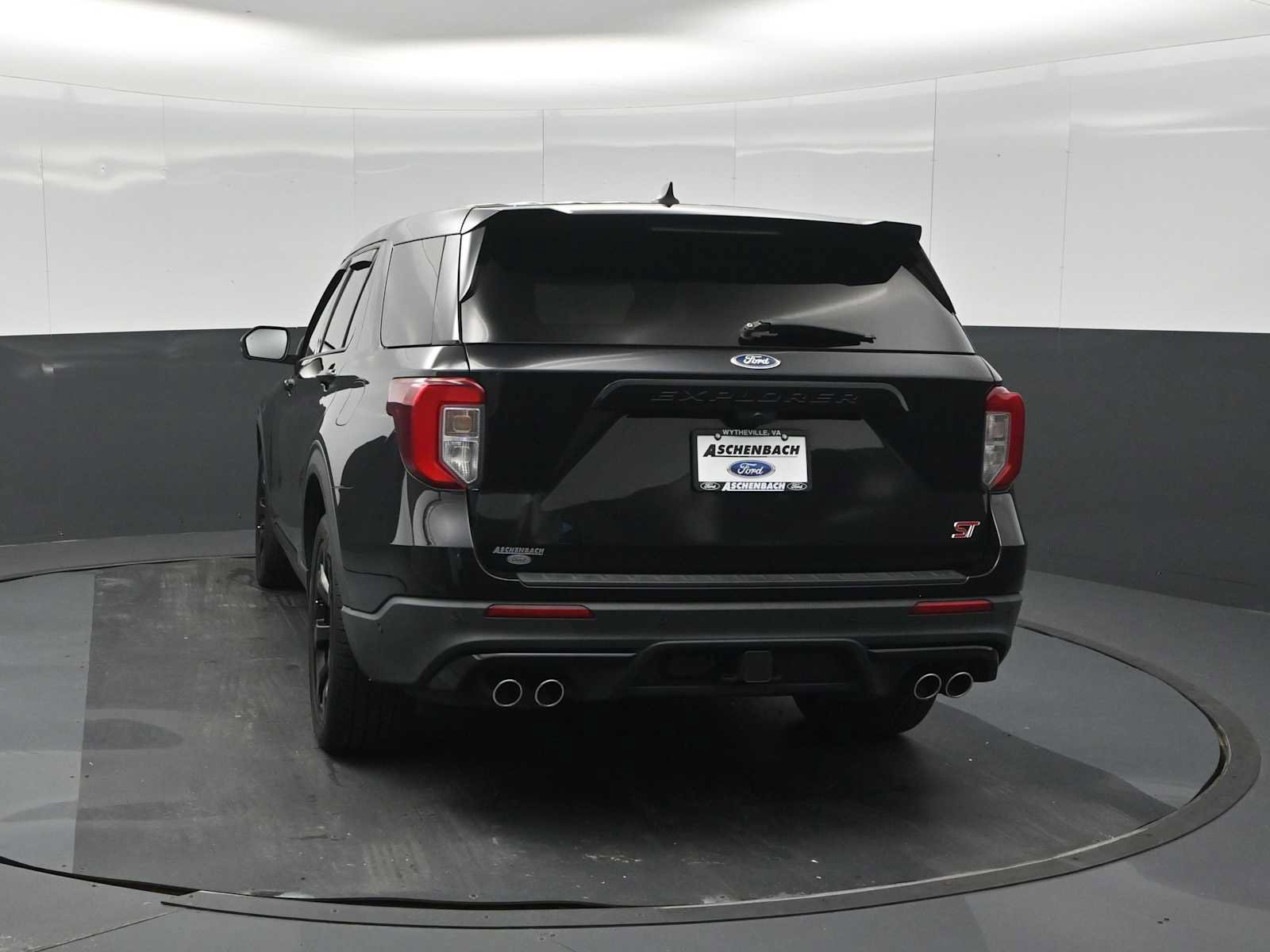 Certified 2021 Ford Explorer ST w/ Equipment Group 401A AWD/4WD image 7