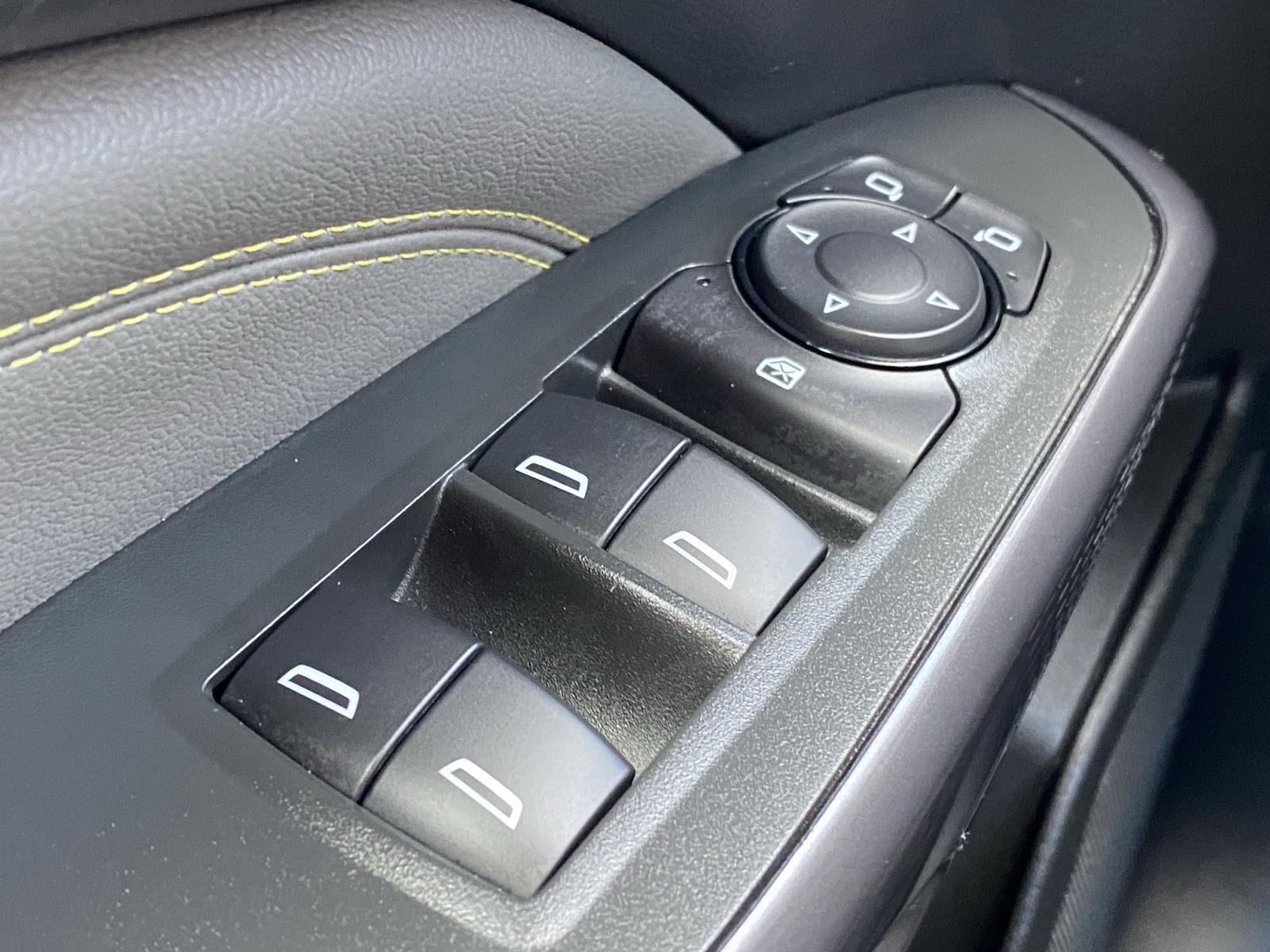 Used 2024 Chevrolet Trax ACTIV FWD image 22