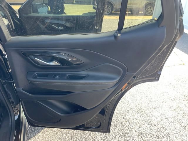Used 2024 GMC Terrain AT4 w/ Infotainment Package II AWD/4WD image 19