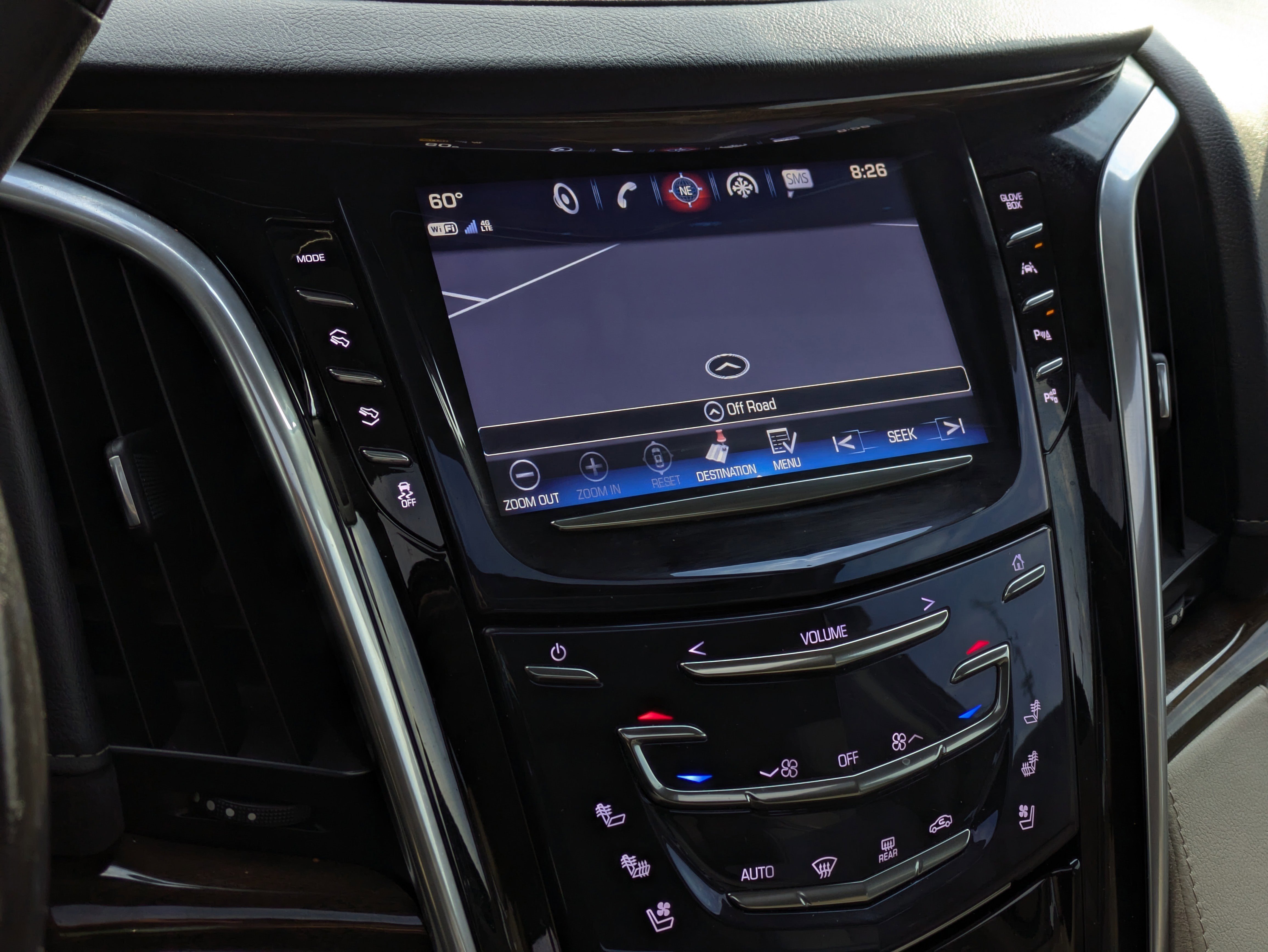 Used 2020 Cadillac Escalade Premium Luxury image 31