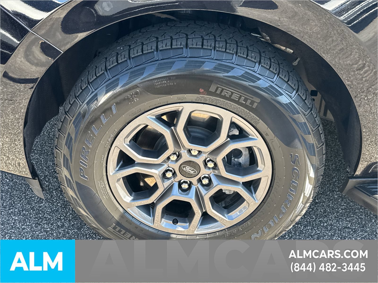 Certified 2025 Ford Expedition Active AWD/4WD image 14