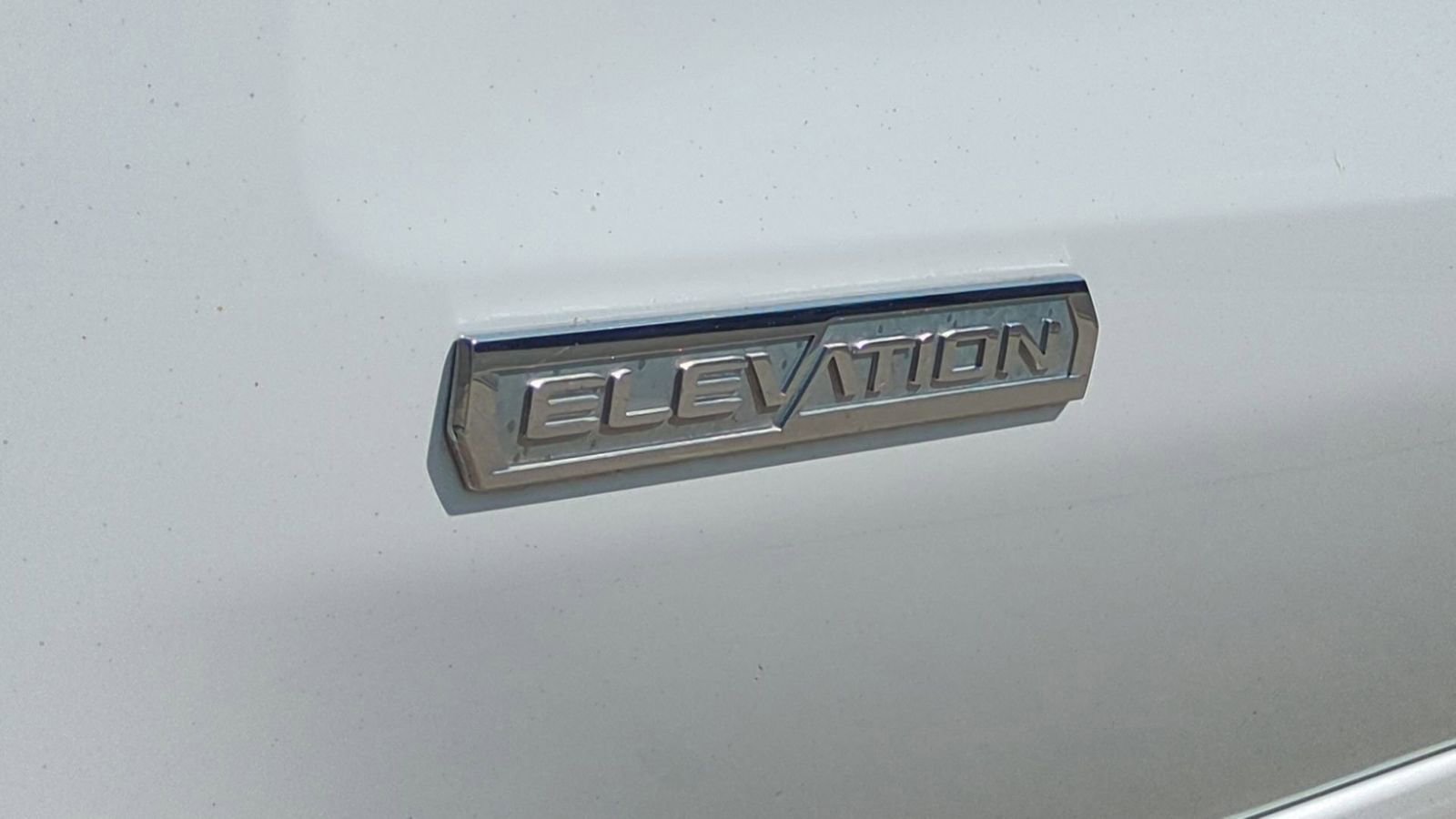 Used 2022 GMC Sierra 1500 Elevation image 13