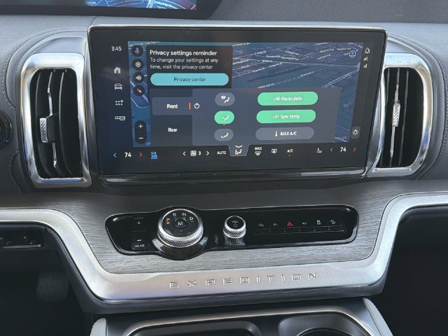 Certified 2025 Ford Expedition Max Platinum w/ Driver's Package AWD/4WD image 19