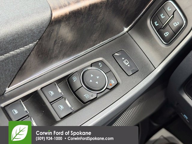 Certified 2024 Ford F250 Lariat w/ Lariat Ultimate Package AWD/4WD image 23