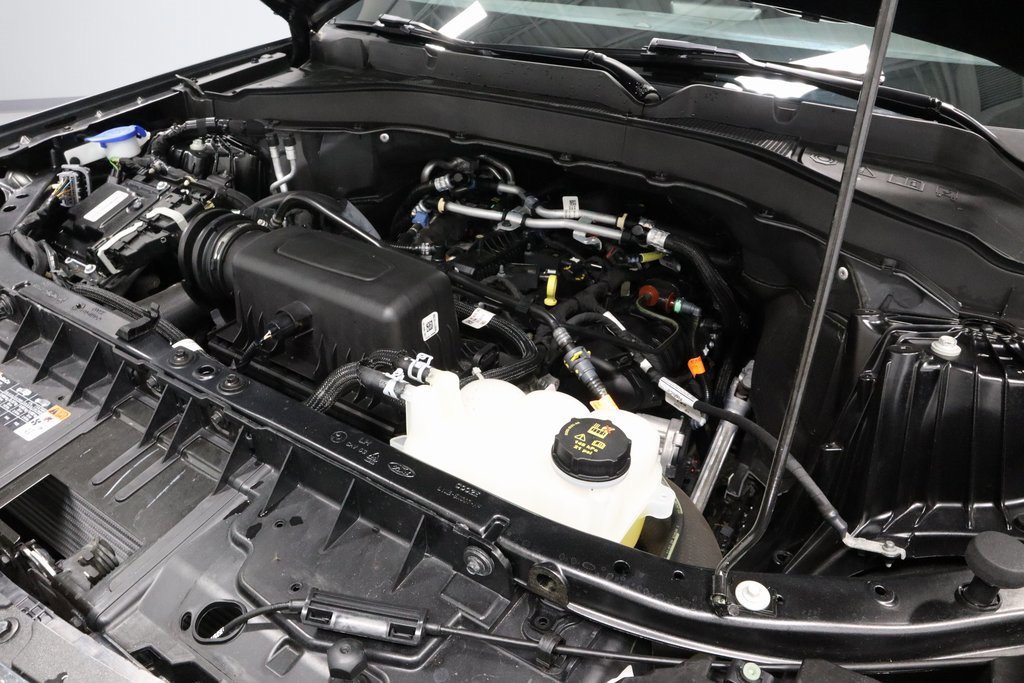 Certified 2023 Ford Explorer XLT w/ Equipment Group 202A image 13