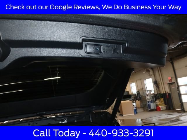 Certified 2023 Ford Explorer XLT w/ Equipment Group 202A AWD/4WD image 39
