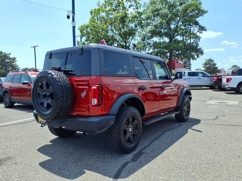 Certified 2024 Ford Bronco Black Diamond AWD/4WD image 6