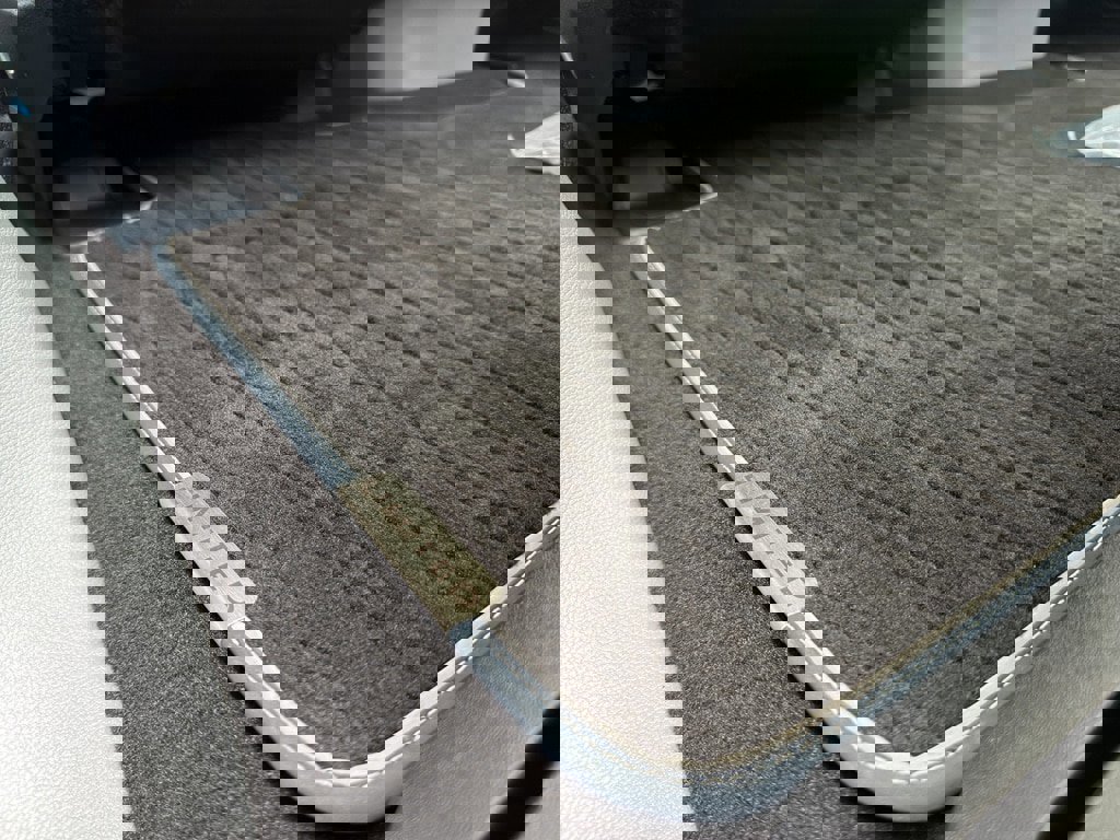 Certified 2024 Ford F350 Limited w/ FX4 Off-Road Package image 43