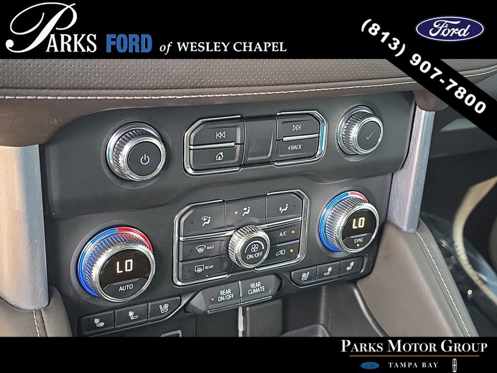 Used 2021 GMC Yukon SLT w/ SLT Luxury Plus Package AWD/4WD image 26