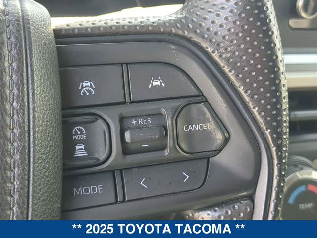 Used 2025 Toyota Tacoma SR5 AWD/4WD image 15