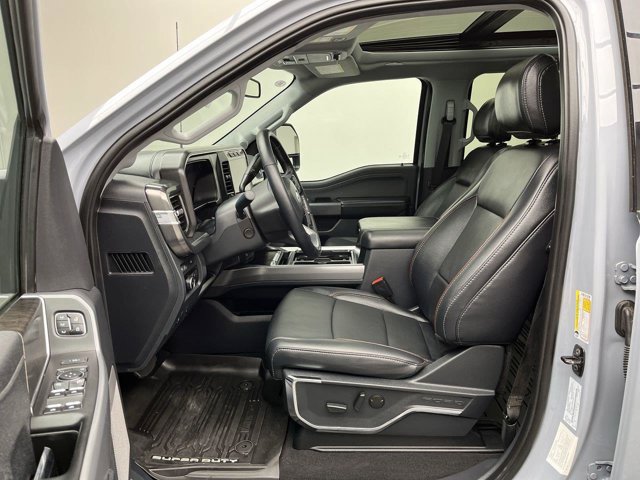Certified 2024 Ford F250 Lariat w/ Lariat Ultimate Package AWD/4WD image 3