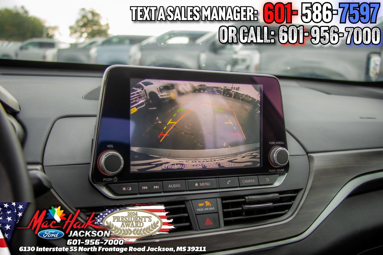 Used 2025 Nissan Altima 2.5 SV FWD image 13