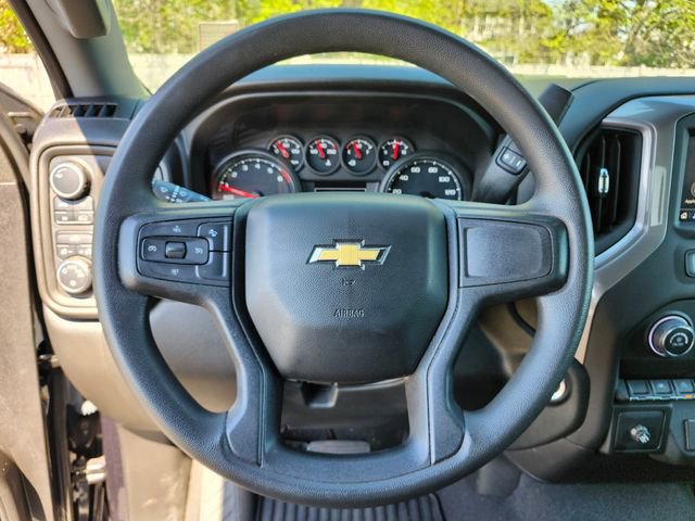 Used 2023 Chevrolet Silverado 1500 Custom AWD/4WD image 28
