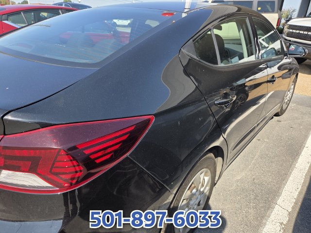 Used 2019 Hyundai Elantra SE w/ Cargo Package FWD image 7