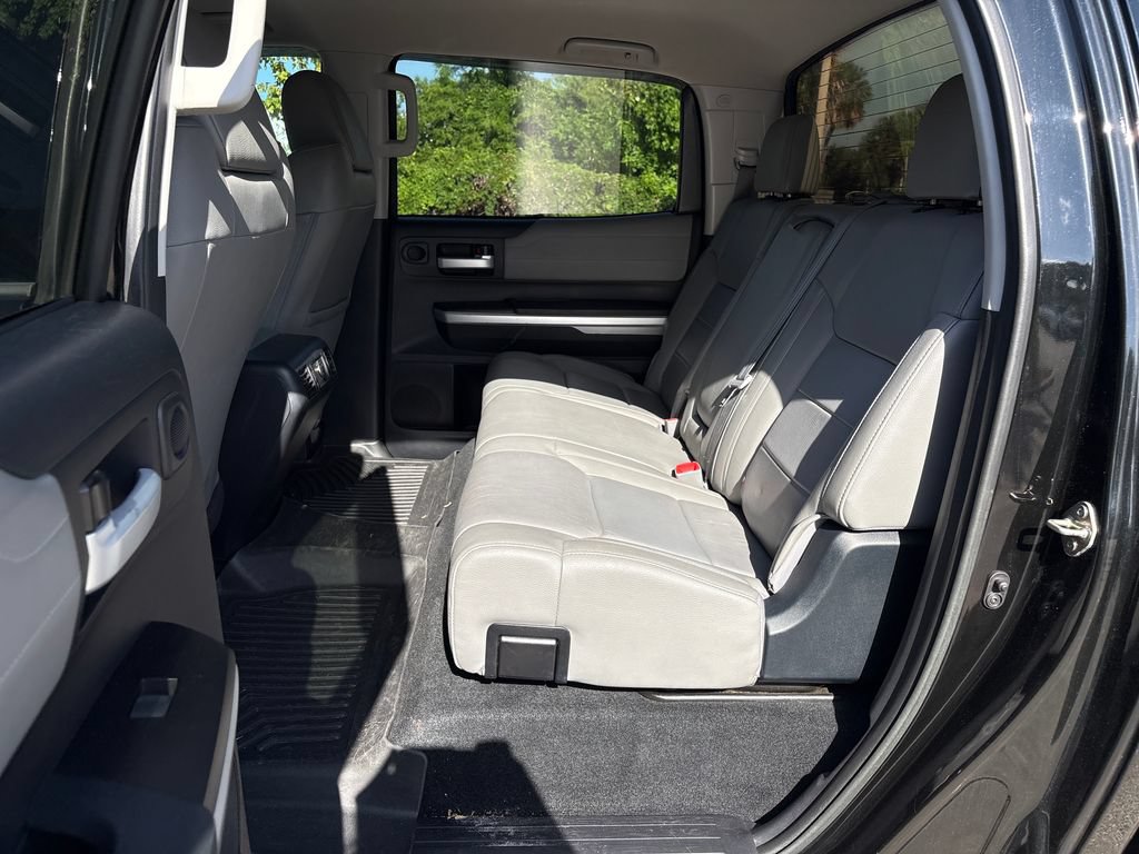 Used 2017 Toyota Tundra Limited w/ Limited Premium Package AWD/4WD image 30