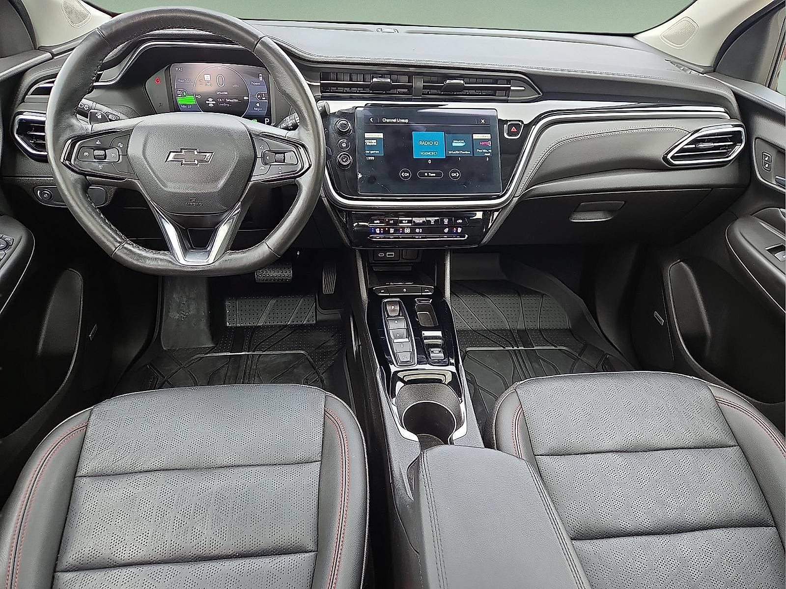Used 2023 Chevrolet Bolt EUV Premier w/ Sun & Sound Package FWD image 11