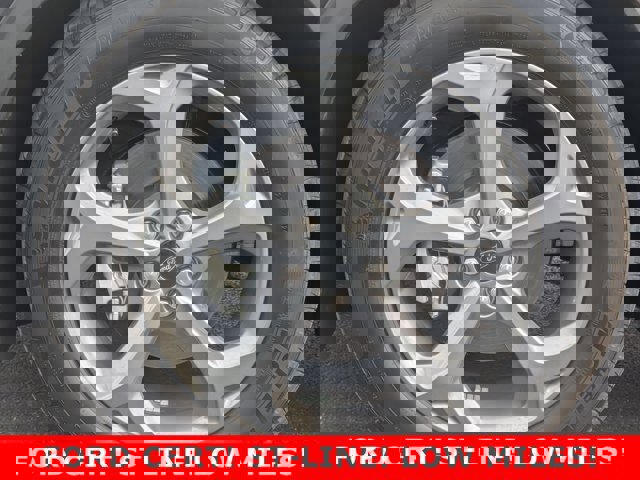 Certified 2025 Ford Escape ST-Line image 9