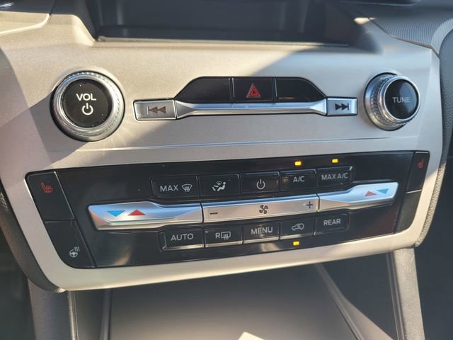 Certified 2022 Ford Explorer XLT w/ Equipment Group 202A image 24