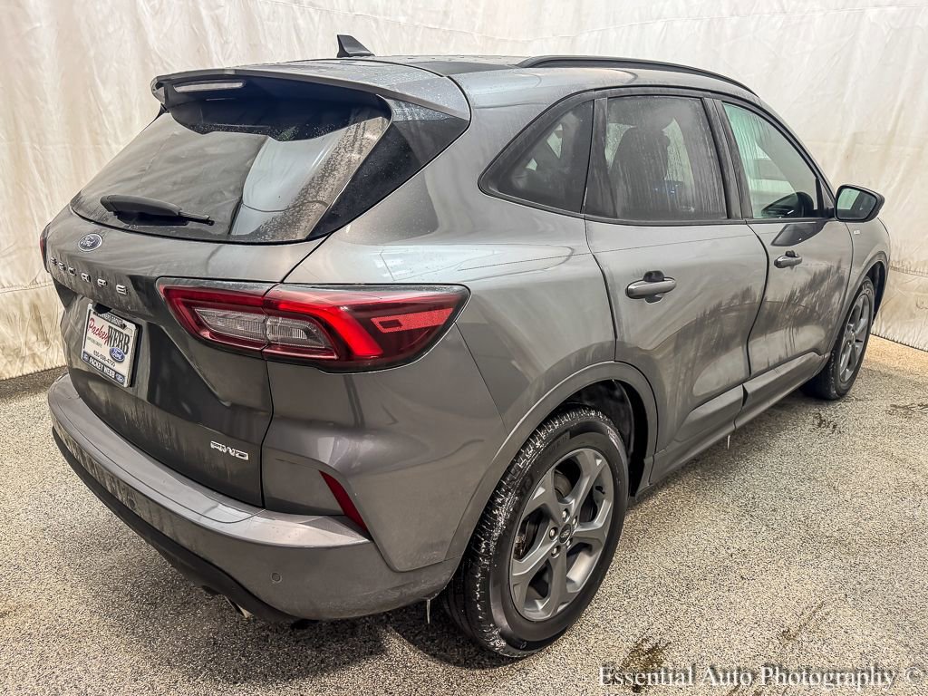Certified 2023 Ford Escape ST-Line w/ Tech Pack #1 image 7