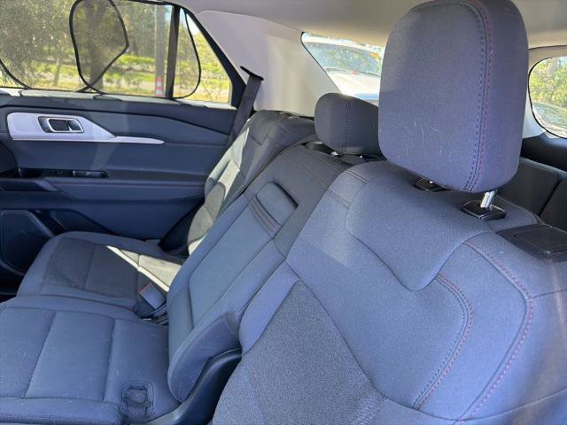 Certified 2025 Ford Explorer Active image 11