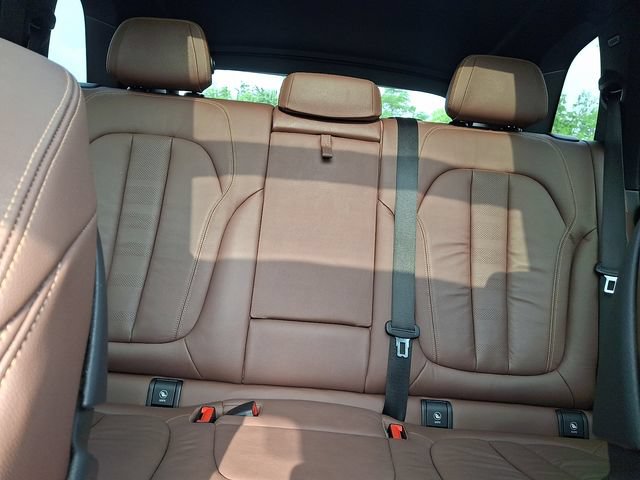 Used 2020 BMW X5 M50i w/ Executive Package AWD/4WD image 22