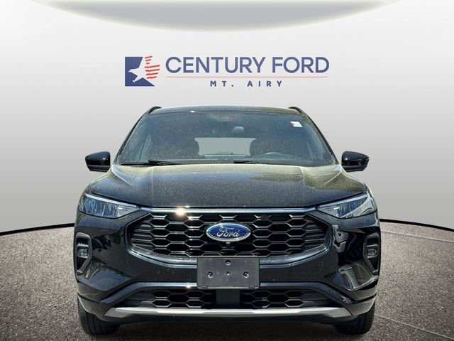 Certified 2023 Ford Escape ST-Line Select w/ Tech Pack #2 AWD/4WD image 2