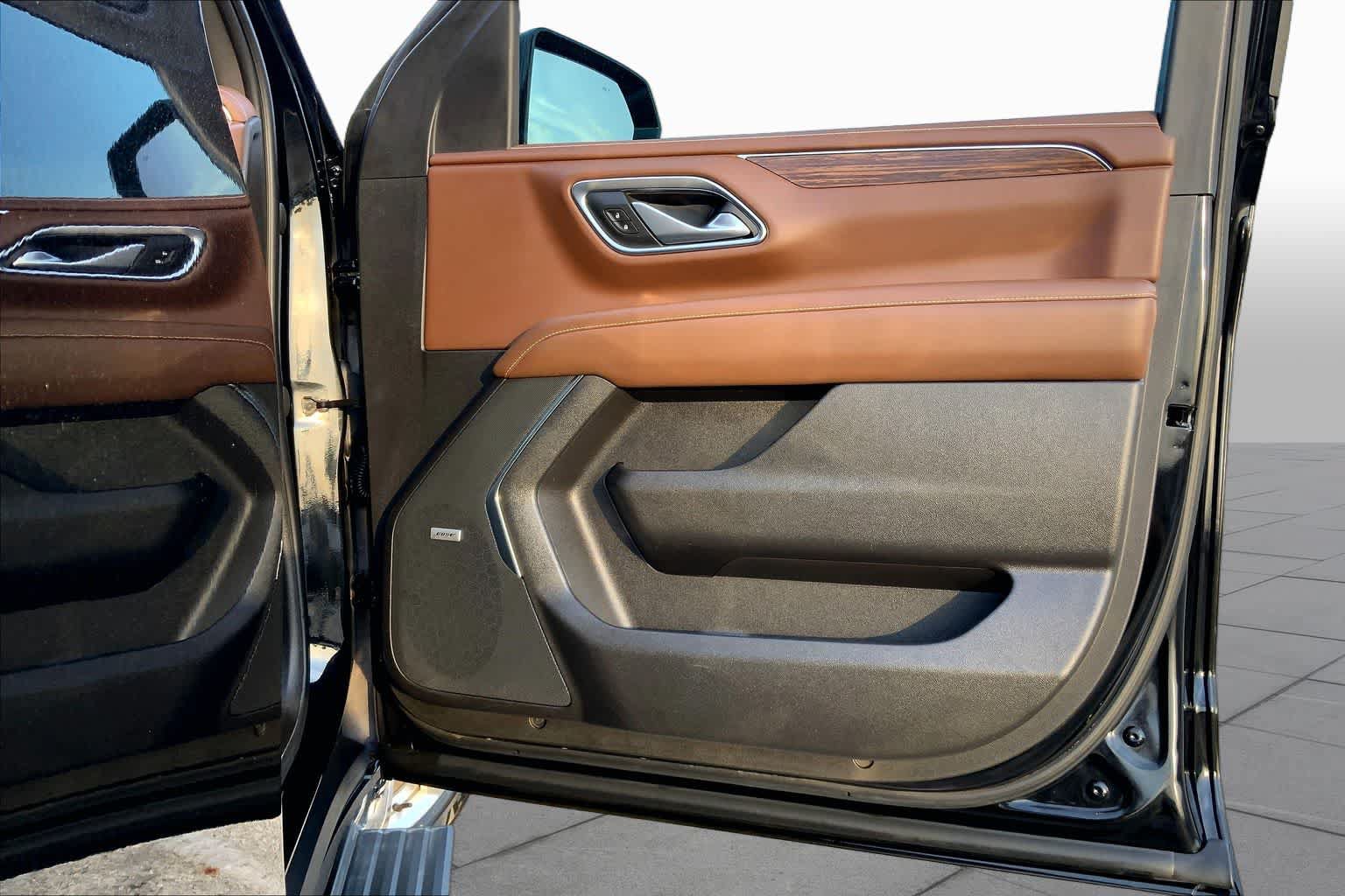 Used 2021 Chevrolet Tahoe High Country RWD image 22
