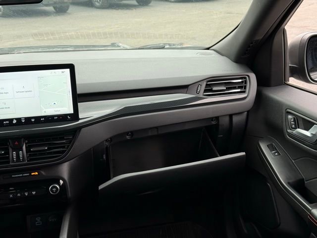 Certified 2023 Ford Escape ST-Line w/ Tech Pack #1 image 26