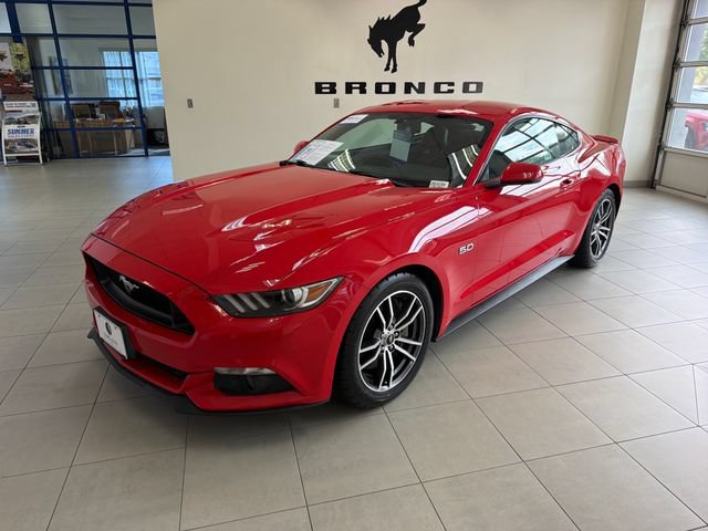 Certified 2017 Ford Mustang GT Premium RWD image 3