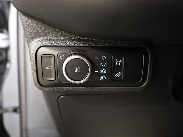 Certified 2025 Ford Explorer ST-Line AWD/4WD image 24