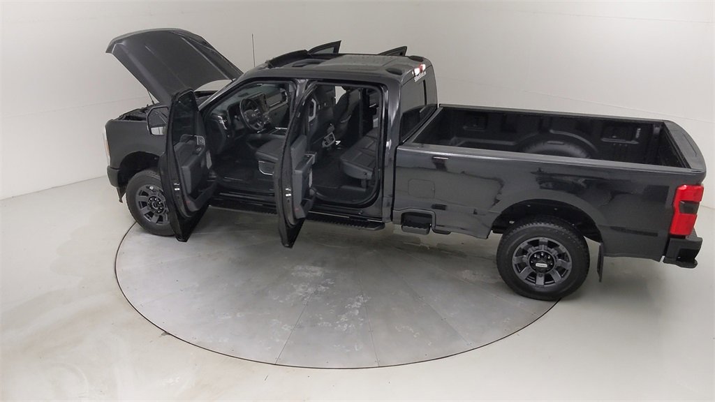 Certified 2023 Ford F250 Lariat w/ Lariat Ultimate Package image 56