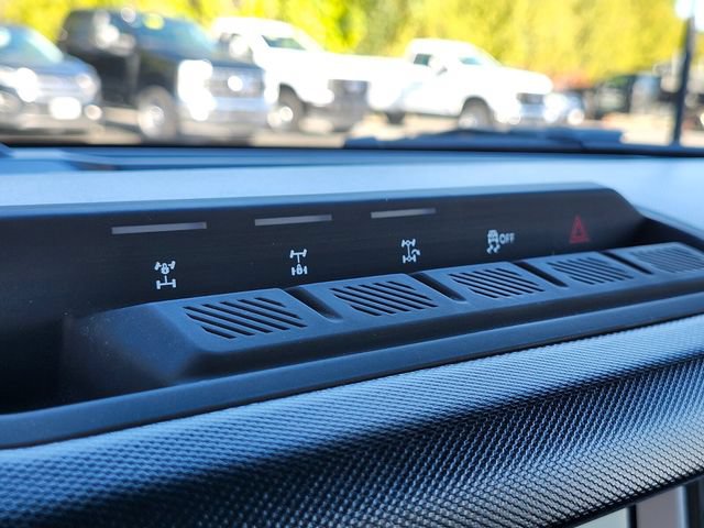 Certified 2024 Ford Bronco Heritage Edition AWD/4WD image 20