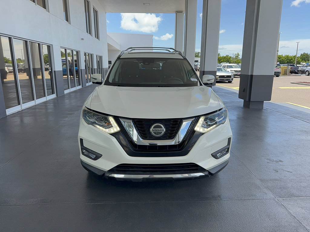 Used 2018 Nissan Rogue SL w/ Premium Package FWD image 2