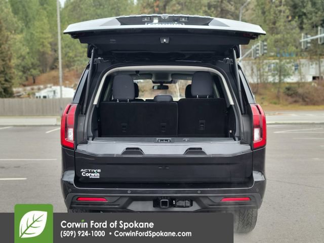 Certified 2025 Ford Expedition Active image 21