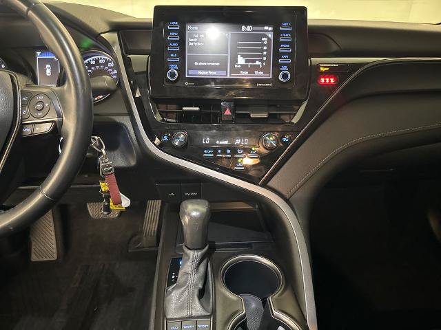Used 2022 Toyota Camry SE FWD image 24