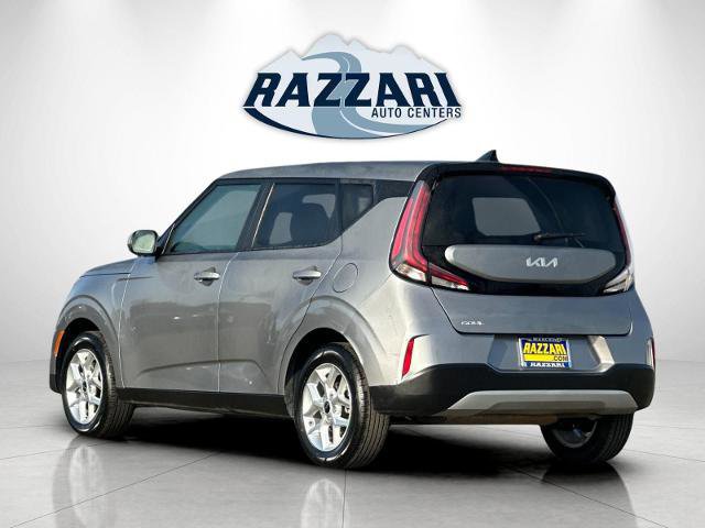 Used 2023 Kia Soul LX w/ Option Group 015 image 3