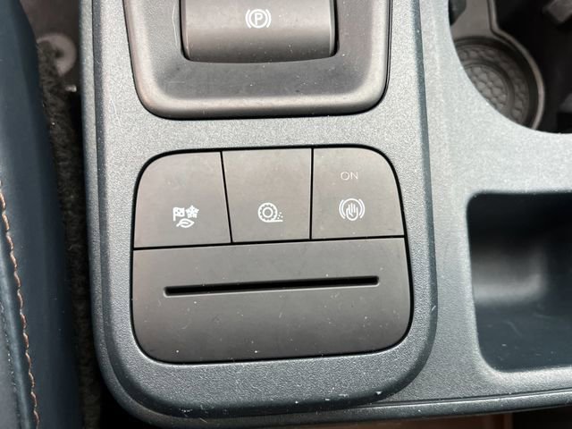 Certified 2023 Ford Maverick Lariat image 34