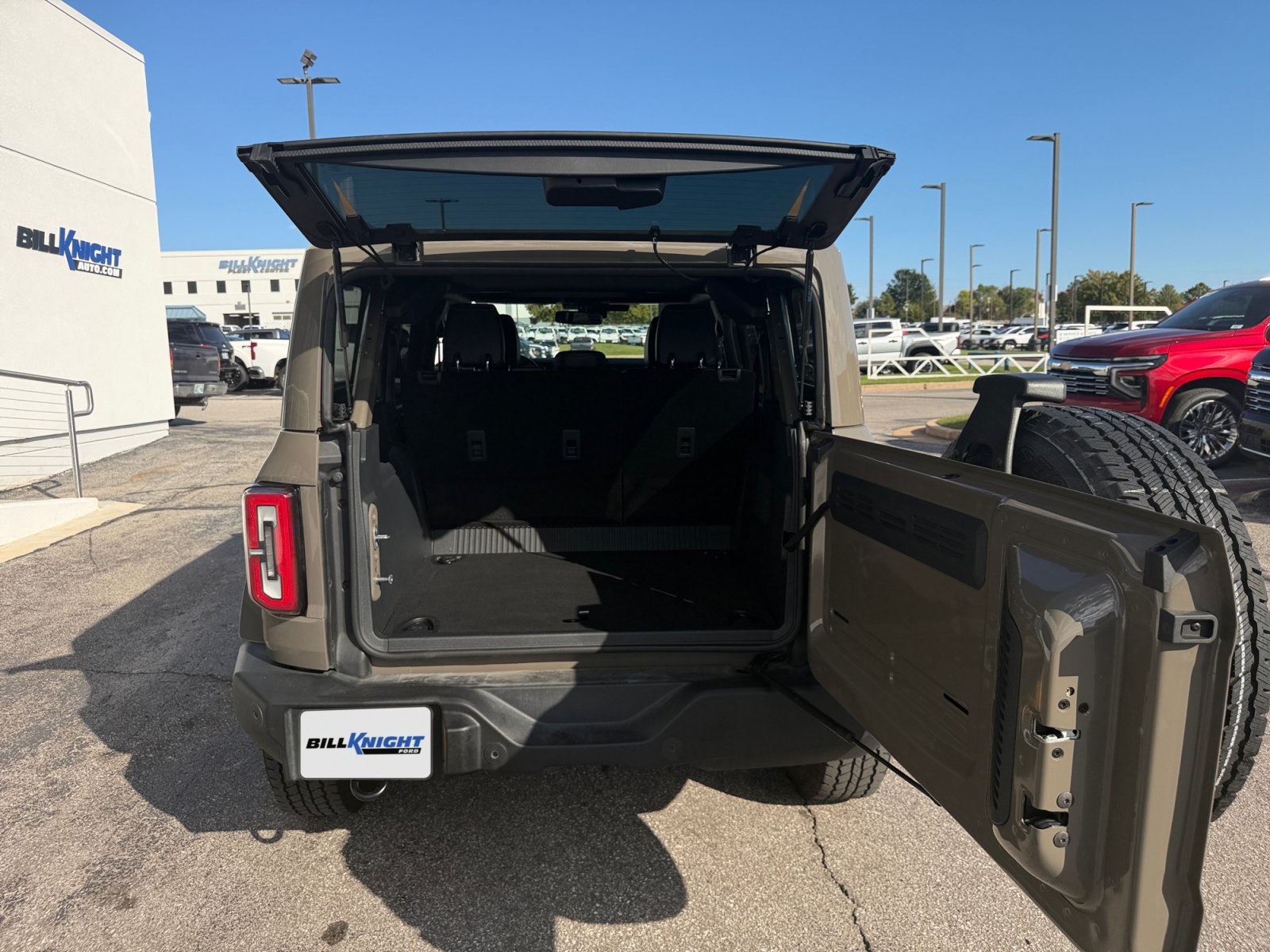 Certified 2025 Ford Bronco Outer Banks AWD/4WD image 16