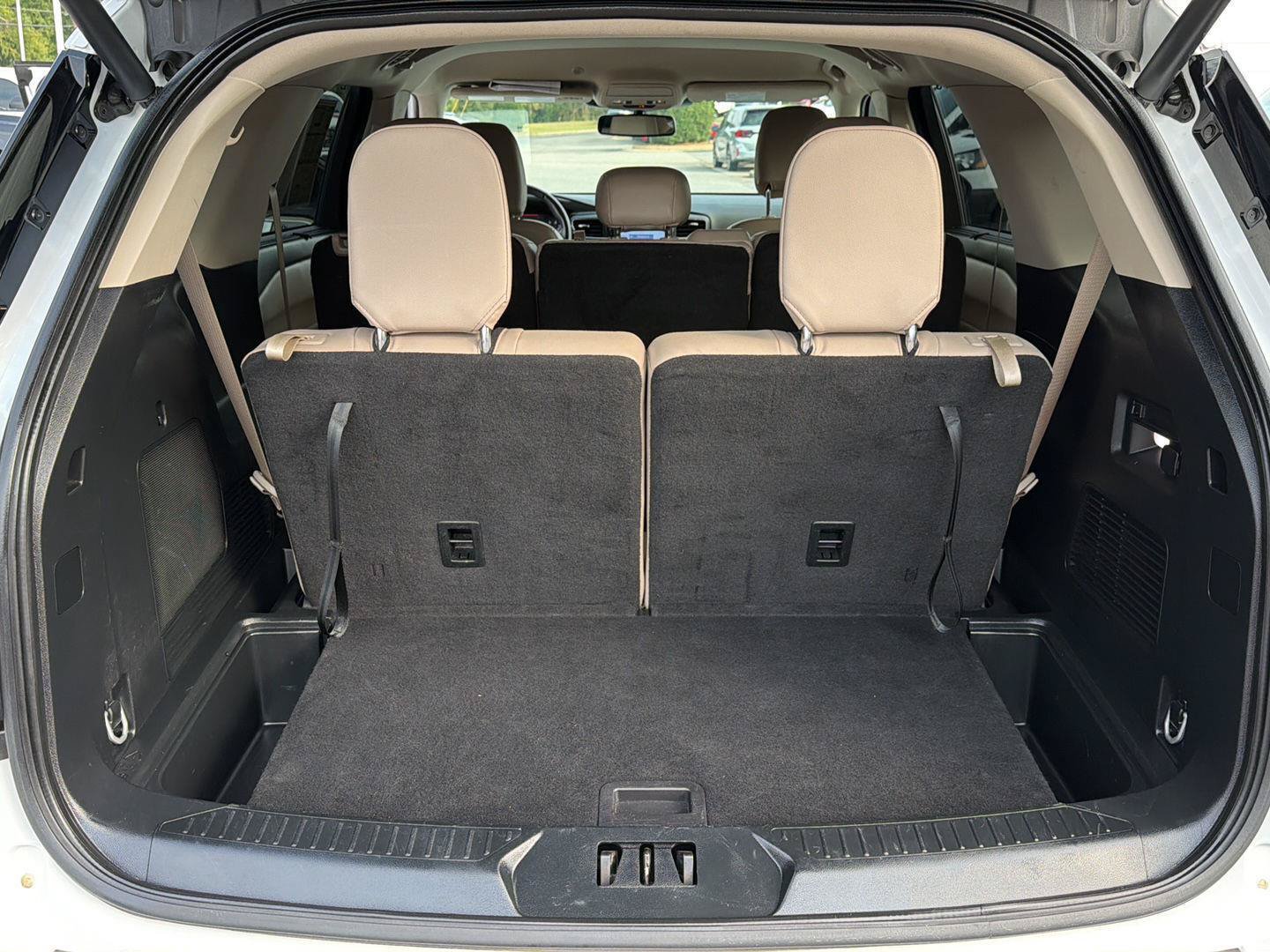 Certified 2023 Ford Explorer Limited AWD/4WD image 37