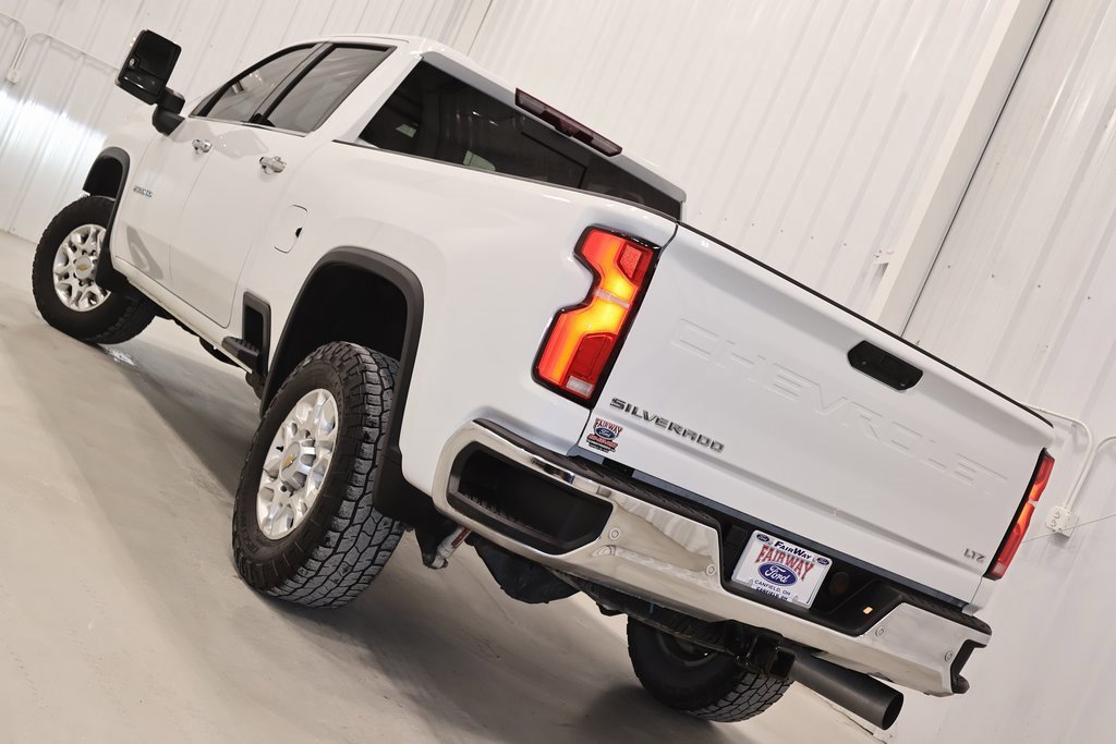 Used 2024 Chevrolet Silverado 2500 LTZ w/ LTZ Plus Package image 4