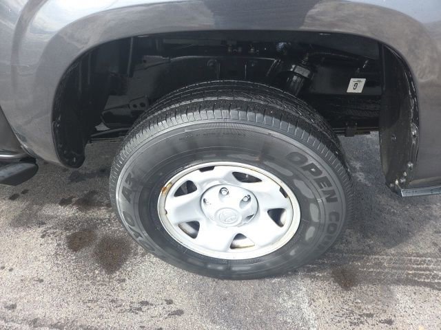 Used 2022 Toyota Tacoma SR image 12