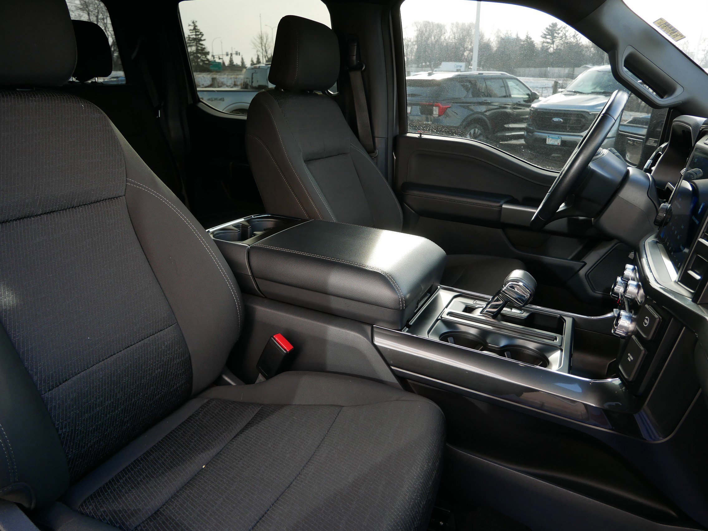 Certified 2022 Ford F150 XLT w/ Equipment Group 302A High image 26