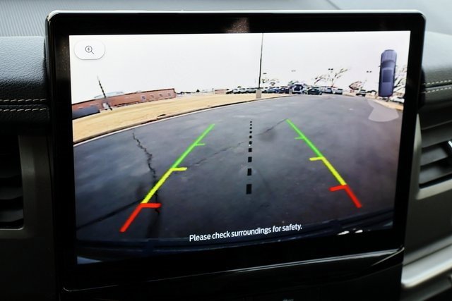 Certified 2023 Ford Expedition XLT image 6