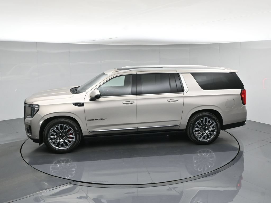 Used 2023 GMC Yukon XL Denali Ultimate AWD/4WD image 51