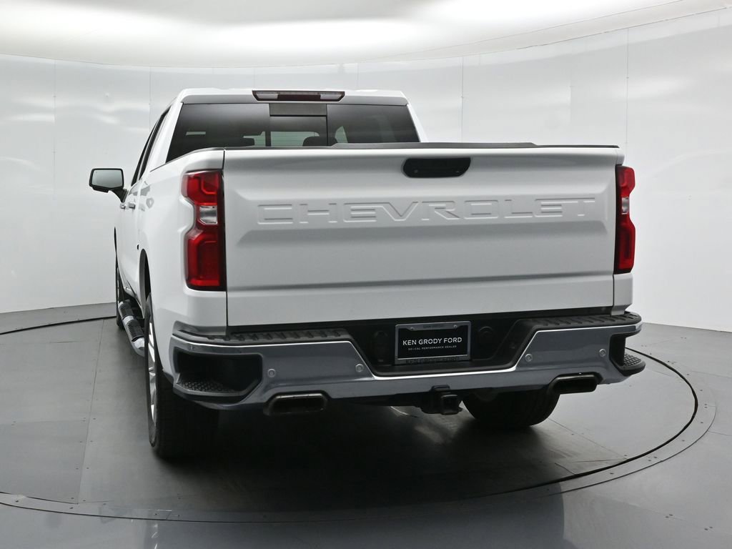 Used 2020 Chevrolet Silverado 1500 LTZ w/ LTZ Plus Package AWD/4WD image 23