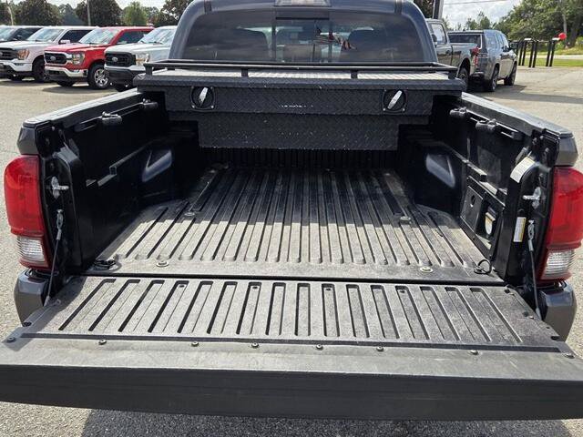 Used 2023 Toyota Tacoma 4x4 Double Cab w/ Trail Edition image 13